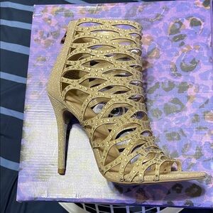 Elegant Gold Strappy Heels